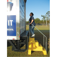 Industrial Step Stool, 4 Steps, 43" x 22-1/2" x 66" High Air Extreme Inc.