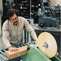 Rubans adh&eacute;sifs opaques 8934 Tartan, &eacute;paisseur 4 mils, 12 mm (1/2") x 55 m (180')  Air Extreme Inc.