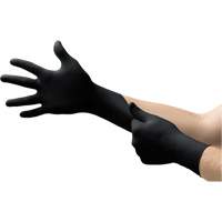 Gants Onyx, Petit, Nitrile, 3,5 mils, Sans poudre, Noir Air Extreme Inc.