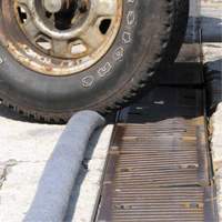 Ultra-Trench Filter Boom&reg; Air Extreme Inc.