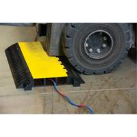 Polyurethane Cable Protector, 3 Channels, 35.43" L x 19.69" W x 3" H Air Extreme Inc.