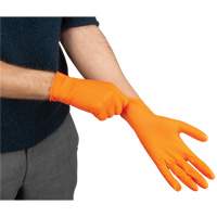 Gants d'examen de poids lourd &agrave; prise tactile, Petit, Nitrile, 8 mils, Sans poudre, Orange Air Extreme Inc.