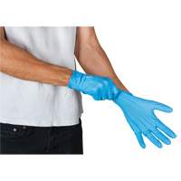 Vending Pack Disposable Gloves, Small, Nitrile, 4.5-mil, Powder-Free, Blue, Class 2 Air Extreme Inc.