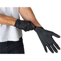 Emballages de gants jetables pour machine distributrice, Petit, Nitrile, 5 mils, Sans poudre, Noir, Classe 2 Air Extreme Inc.