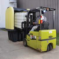 Yellow Roll Top Hardcover Spill Pallet, 65" L x 65" W x 101" H, 5000 lbs. Load Capacity Air Extreme Inc.