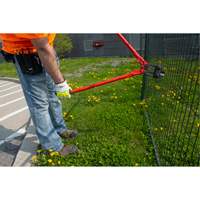 Bolt Cutter, 24" L, Center Cut Air Extreme Inc.