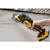 Max XR&reg; Brushless 3-Speed Oscillating Multi-Tool (Tool Only), 20 V, Lithium-Ion Air Extreme Inc.