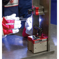 &eacute;querres magn&eacute;tiques Mag90 avec interrupteur, 3" lo x 2-1/2" la x 4-5/8" h, 450 lb Air Extreme Inc.