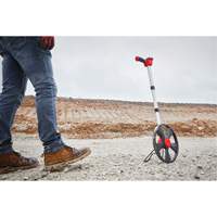 Roue &agrave; mesurer num&eacute;rique, 12"/30 cm, Gamme de 10 000' Air Extreme Inc.