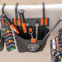 Module de poche pour quincaillerie avec crochet en S Bucket Work Centre, Nylon, 1 pochettes, Noir/Orange Air Extreme Inc.