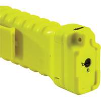 Lampe de poche &agrave; angle droit, DEL, 336 lumens, Piles AA Air Extreme Inc.