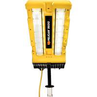 Syst&egrave;me avec t&ecirc;te d'&eacute;clairage modulaire et support, DEL, 24 W, 3000 lumens, Boîtier en Aluminium Air Extreme Inc.